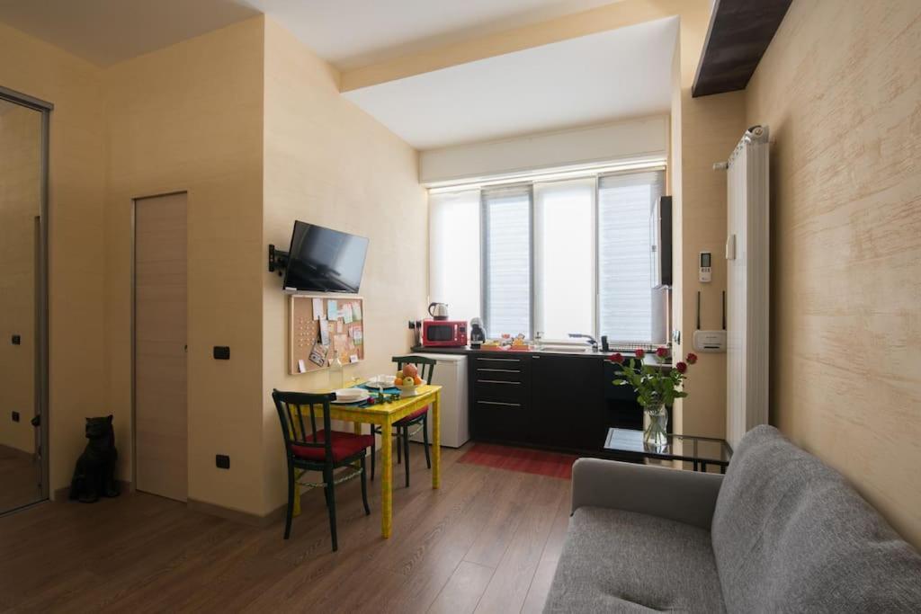 Appartamento Milano Zona Centrale Exteriör bild